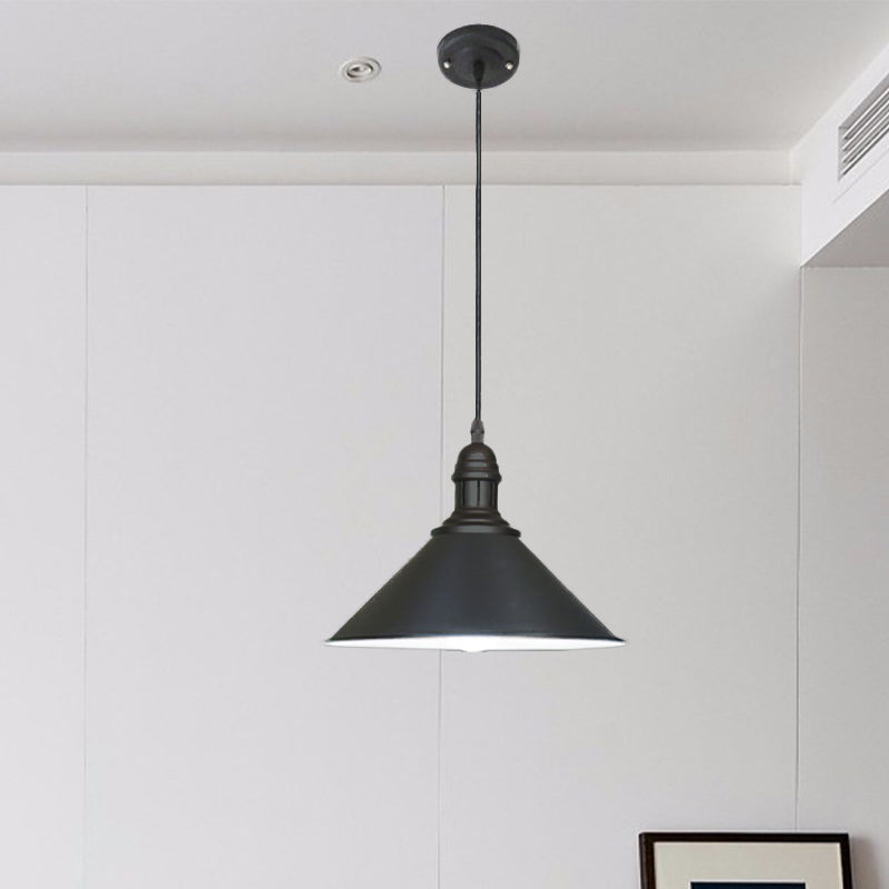 Black/White Finish Conical Ceiling Pendant Farmhouse Style Metal 1 Head Indoor Hanging Light Fixture Clearhalo 'Art Deco Pendants' 'Black' 'Cast Iron' 'Ceiling Lights' 'Ceramic' 'Crystal' 'Industrial Pendants' 'Industrial' 'Metal' 'Middle Century Pendants' 'Pendant Lights' 'Pendants' 'Rustic Pendants' 'Tiffany' Lighting' 763561