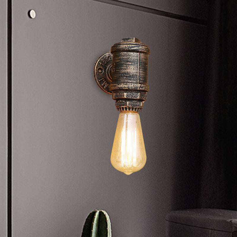 Aged Brass Pipe Wall Sconce Lamp Vintage Industrial Wrought Iron 1 Light Indoor Wall Lighting Clearhalo 'Art deco wall lights' 'Cast Iron' 'Glass' 'Industrial wall lights' 'Industrial' 'Middle century wall lights' 'Modern' 'Rustic wall lights' 'Tiffany' 'Traditional wall lights' 'Wall Lamps & Sconces' 'Wall Lights' Lighting' 768356