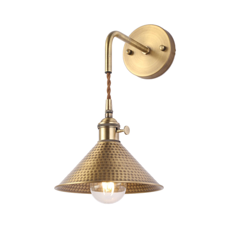 Hammered Cone Metal Wall Lamp Industrial 1 Head Living Room Sconce Light Fixture in Antique Brass/Brushed Brass Clearhalo 'Art deco wall lights' 'Cast Iron' 'Glass' 'Industrial wall lights' 'Industrial' 'Middle century wall lights' 'Modern' 'Rustic wall lights' 'Tiffany' 'Traditional wall lights' 'Wall Lamps & Sconces' 'Wall Lights' Lighting' 768879