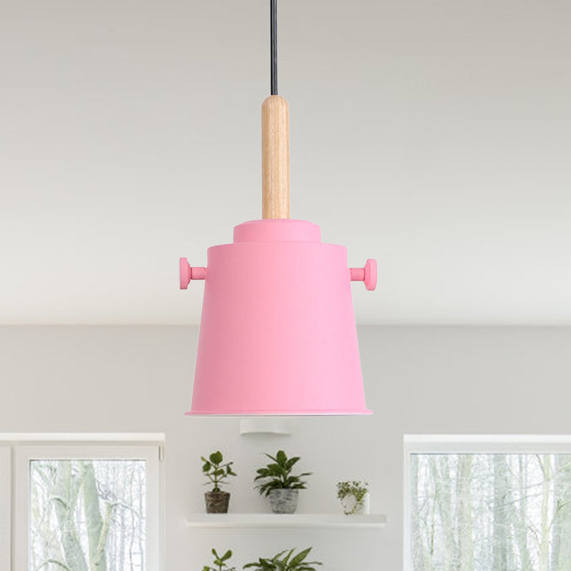 Modern Bucket Hanging Lamp with Adjustable Cord Single Light Metal Pendant Light in Wood Clearhalo 'Art Deco Pendants' 'Cast Iron' 'Ceiling Lights' 'Ceramic' 'Crystal' 'Industrial Pendants' 'Industrial' 'Metal' 'Middle Century Pendants' 'Pendant Lights' 'Pendants' 'Tiffany' Lighting' 770765