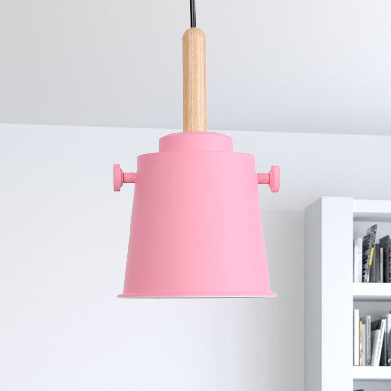 Modern Bucket Hanging Lamp with Adjustable Cord Single Light Metal Pendant Light in Wood Clearhalo 'Art Deco Pendants' 'Cast Iron' 'Ceiling Lights' 'Ceramic' 'Crystal' 'Industrial Pendants' 'Industrial' 'Metal' 'Middle Century Pendants' 'Pendant Lights' 'Pendants' 'Tiffany' Lighting' 770766