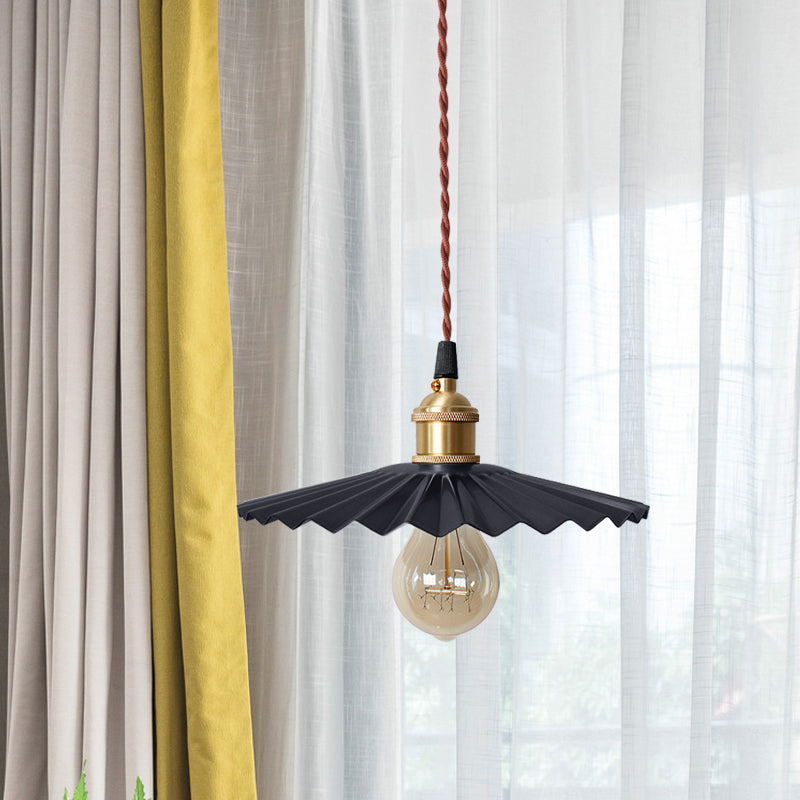 1 Head Scalloped Hanging Ceiling Light Modern Stylish Black/Red Metallic Pendant Light for Bedside Clearhalo 'Ceiling Lights' 'Modern Pendants' 'Modern' 'Pendant Lights' 'Pendants' Lighting' 770845