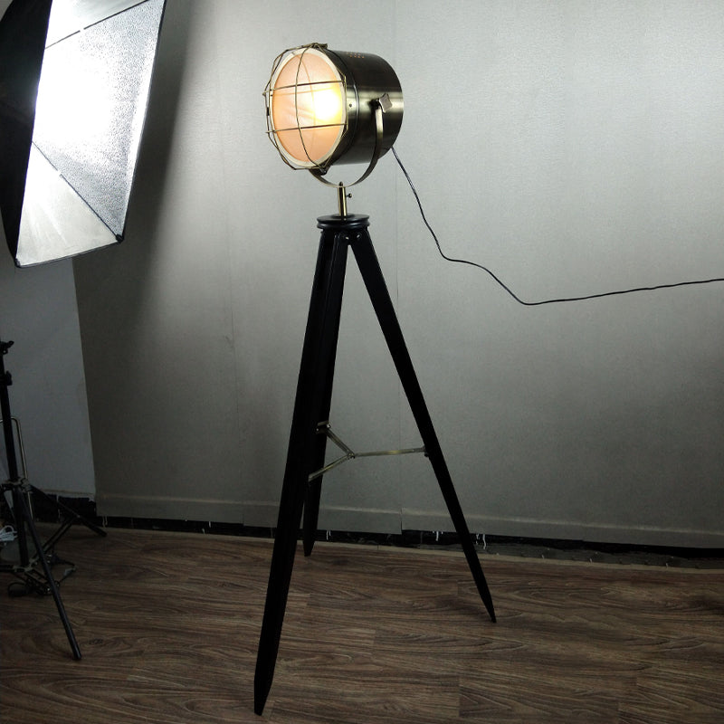 Industrial Loft Tripod Flood Spotlight 1 Light Metal and Wood Standing Floor Lamp in Black/White for Studio Clearhalo 'Floor Lamps' 'Lamps' Lighting' 770872