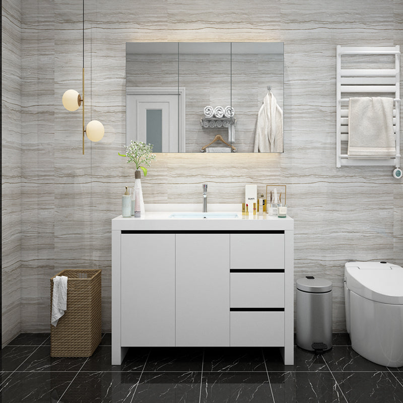 Modern White Wood Sink Vanity Faucet Included with Mirror for Bathroom Vanity & Faucet & Mirror Cabinet https: res.litfad.com site img item 2023 03 26 7712273 1200x1200.jpg Clearhalo 'Bathroom Remodel & Bathroom Fixtures' 'Bathroom Vanities' 'bathroom_vanities' 'Home Improvement' 'home_improvement' 'home_improvement_bathroom_vanities' 7712273
