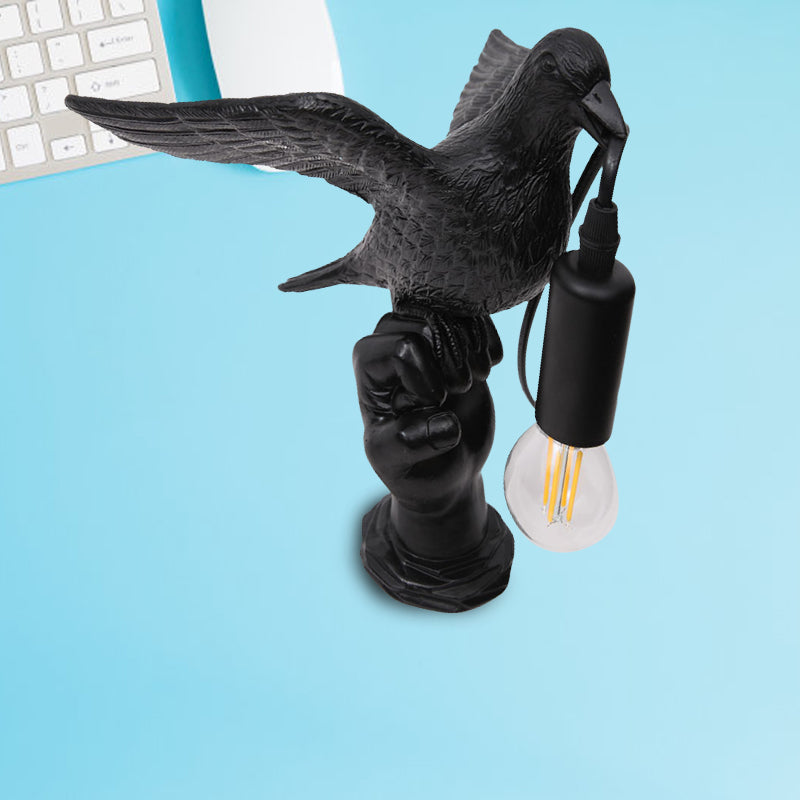Nordic Style Bird Shaped Desk Light 1 Light Resin Night Table Lamp in White/Black for Bedroom Black B Clearhalo 'Lamps' 'Table Lamps' Lighting' 781940