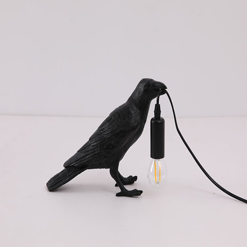 Nordic Style Bird Shaped Desk Light 1 Light Resin Night Table Lamp in White/Black for Bedroom Clearhalo 'Lamps' 'Table Lamps' Lighting' 781947