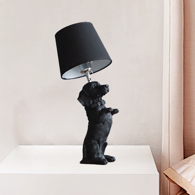 1 Bulb Fabric Night Table Light Traditional Black Drum Bedroom Nightstand Lamp with Resin Dog Base Clearhalo 'Lamps' 'Table Lamps' Lighting' 784425