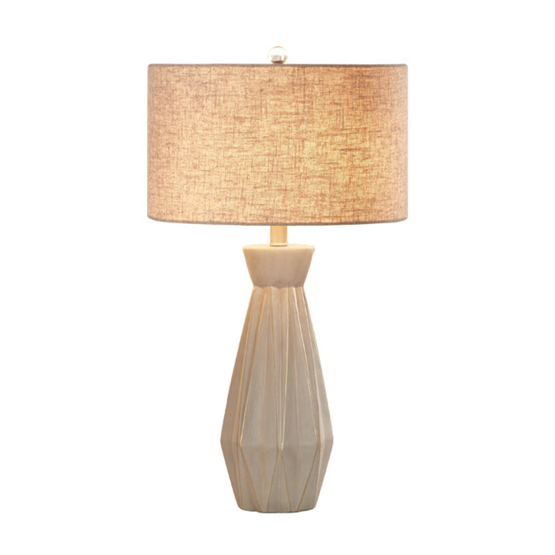 Countryside Vase Table Light Single Bulb Ceramic Night Lighting with White/Beige Round Shade Clearhalo 'Lamps' 'Table Lamps' Lighting' 786179