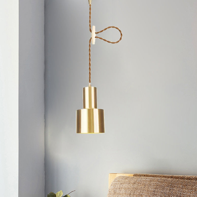 1 Light Cylinder Hanging Pendant Light Industrial Gold Metallic Adjustable Ceiling Hang Fixture Clearhalo 'Art Deco Pendants' 'Cast Iron' 'Ceiling Lights' 'Ceramic' 'Crystal' 'Industrial Pendants' 'Industrial' 'Metal' 'Middle Century Pendants' 'Pendant Lights' 'Pendants' 'Tiffany' Lighting' 809292