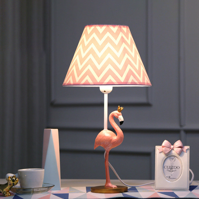 Flamingo Reading Light Cartoon Resin 1 Head Bedroom Nightstand Lamp in Pink, 7.5"/10" Height Pink 10" Clearhalo 'Lamps' 'Table Lamps' Lighting' 813479