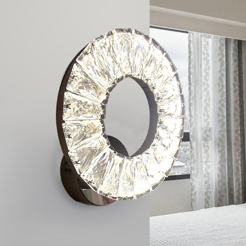 Beveled Crystal Chrome Wall Sconce Light Circular LED Modernism Wall Lighting Fixture Clearhalo 'Modern wall lights' 'Modern' 'Wall Lamps & Sconces' 'Wall Lights' Lighting' 813791
