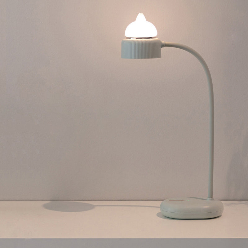 White/Pink/Green Cat Rotating Table Lamp Kids Plastic USB Rechargeable LED Nightstand Light Clearhalo 'Lamps' 'Table Lamps' Lighting' 819614