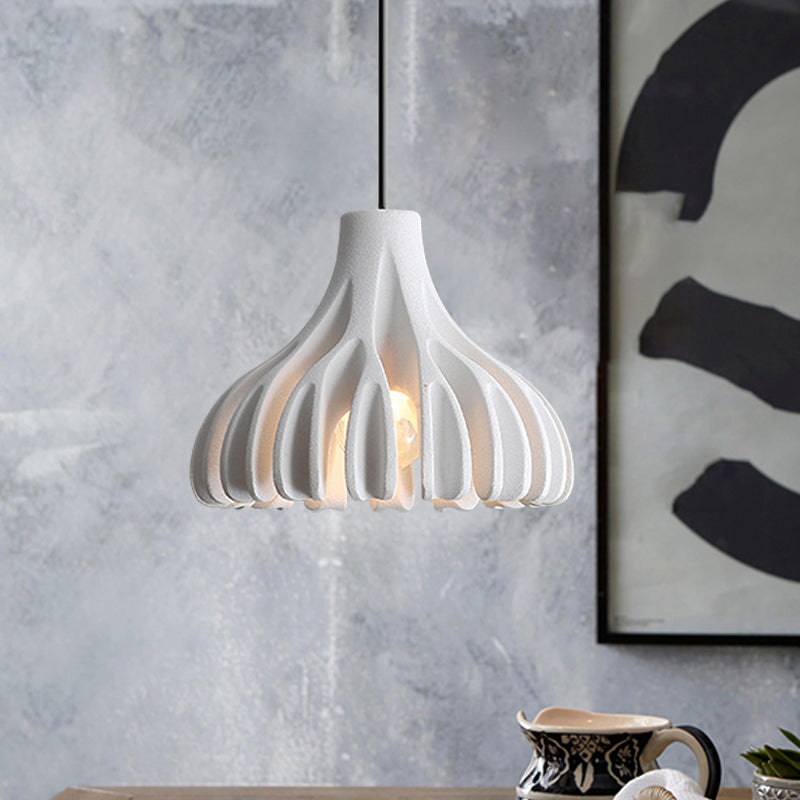 Macaron Coral-Shape Pendant Lighting Resin 1 Light Dining Room Suspension Lamp in White/Black/Yellow White Clearhalo 'Ceiling Lights' 'Modern Pendants' 'Modern' 'Pendant Lights' 'Pendants' Lighting' 852562