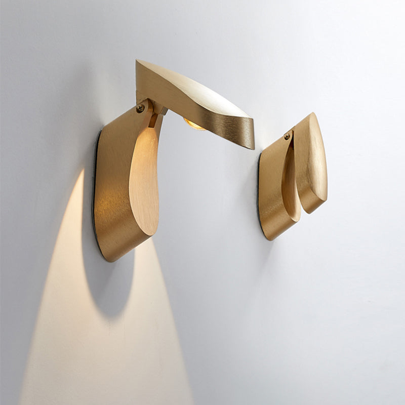 Rotatable Oval Surface Wall Sconce Modern Metal LED Bedside Wall Light Fixture in White/Black/Gold Finish Clearhalo 'Cast Iron' 'Glass' 'Industrial' 'Modern wall lights' 'Modern' 'Tiffany' 'Traditional wall lights' 'Wall Lamps & Sconces' 'Wall Lights' Lighting' 882821