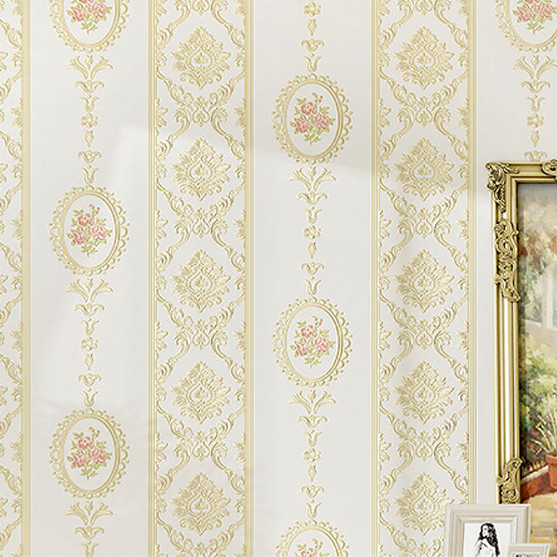 Romantic Flower Design Wallpaper Non-Woven Decorative Vertical Stripe Wall Covering, 20.5"W x 31'L Clearhalo 'Vintage wall decor' 'Vintage' 'Wallpaper' Wall Decor' 887633