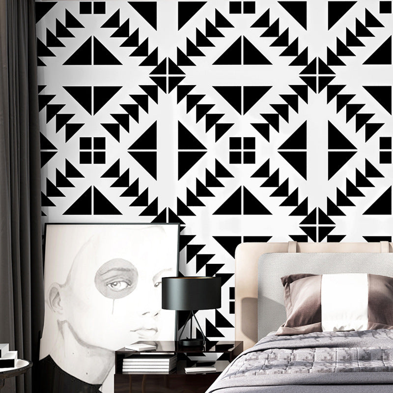 Non-Pasted Wallpaper with Black and White Cube Lattice Design, 20.5"W x 33'L Clearhalo 'Modern wall decor' 'Modern' 'Wallpaper' Wall Decor' 887744