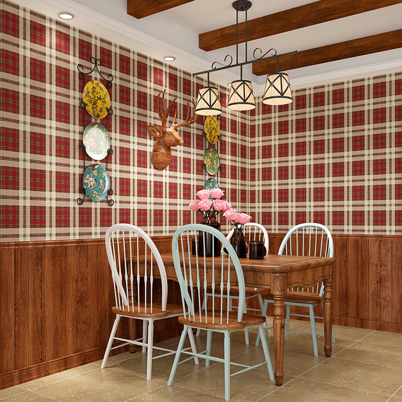 Scottish Country Plaid Wallpaper 33-foot x 20.5-inch Non-Pasted Decorative Wall Covering Red Clearhalo 'Country wall decor' 'Rustic' 'Wallpaper' Wall Decor' 887922