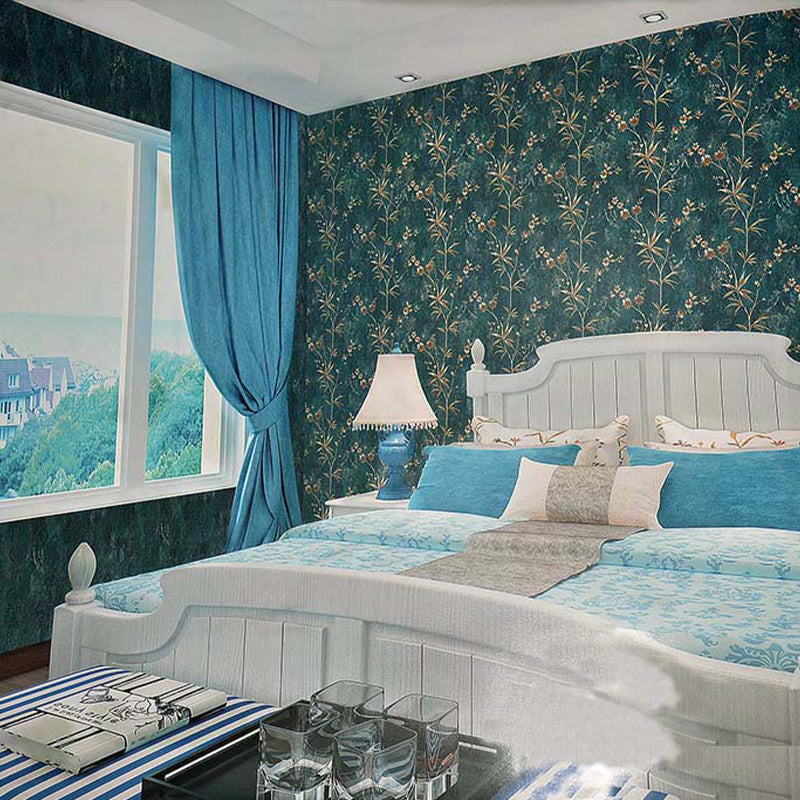 Countryside Long Branch Wallpaper in Elegant Color Stain-Resistant Non-Pasted Non-Woven Peacock Blue Clearhalo 'Country wall decor' 'Rustic' 'Wallpaper' Wall Decor' 888161