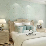 Multi-Colored Garden Vine Wallpaper Floral Design 57.1 sq ft. Non-Pasted Decorative Wall Covering Light Green Clearhalo 'Country wall decor' 'Rustic' 'Wallpaper' Wall Decor' 888204