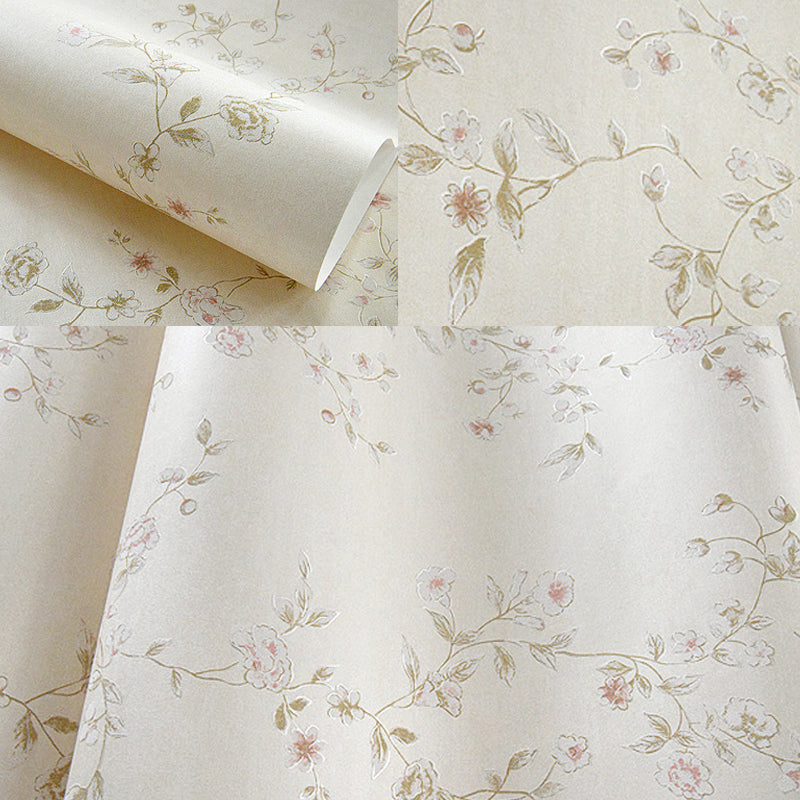 Multi-Colored Garden Vine Wallpaper Floral Design 57.1 sq ft. Non-Pasted Decorative Wall Covering Clearhalo 'Country wall decor' 'Rustic' 'Wallpaper' Wall Decor' 888208