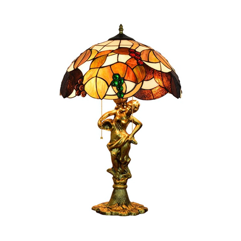 Resin Woman Carrying Pot Night Lamp Vintage 3 Bulbs Bronze Pull-Chain Table Lighting with Grapes Vine Tiffany Glass Shade Clearhalo 'Lamps' 'Table Lamps' Lighting' 889528