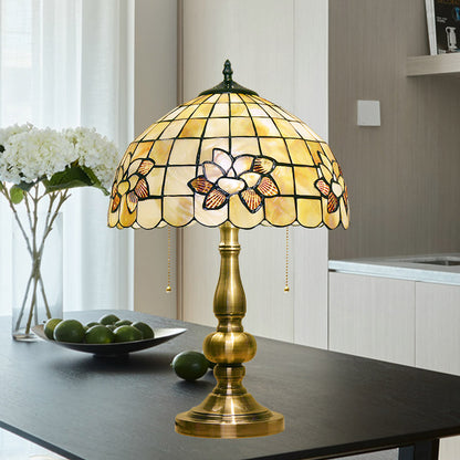 Lotus Blossom Gridded Table Light 2-Light Shell Victorian Style Night Stand Lamp with Pull Chain in Brushed Brass Brushed Brass Clearhalo 'Lamps' 'Table Lamps' Lighting' 890070
