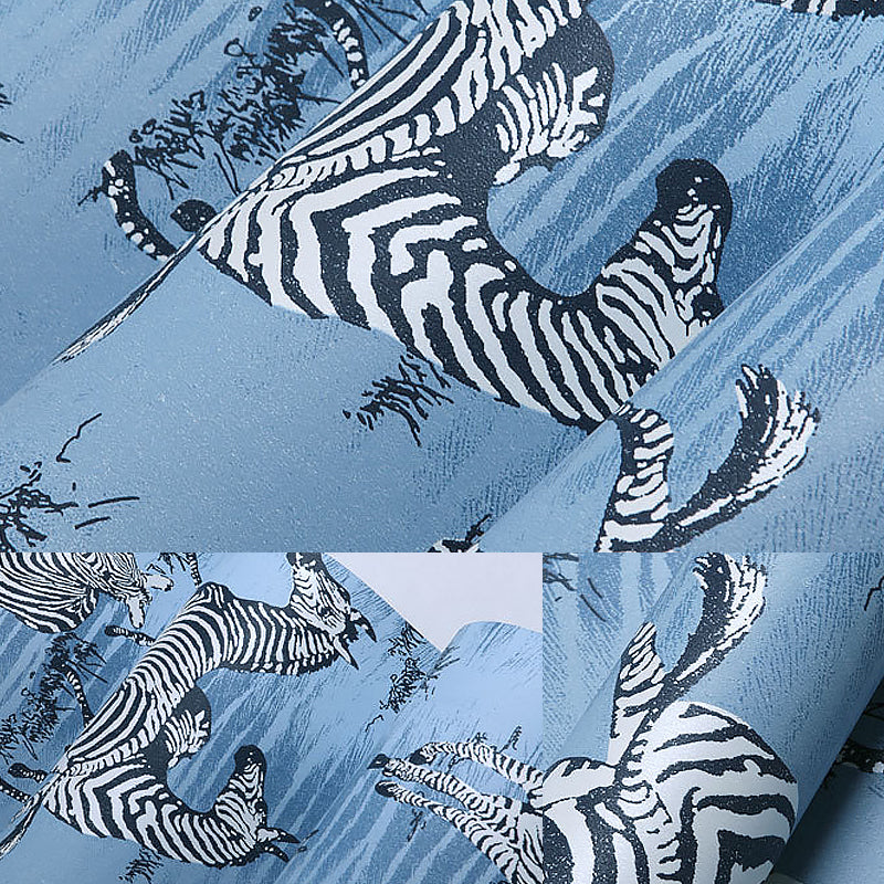 Wild Animal Zebra Wallpaper Non-Woven Moisture-Resistant Wall Covering, 20.5"W x 33'L Clearhalo 'Modern wall decor' 'Modern' 'Wallpaper' Wall Decor' 893284