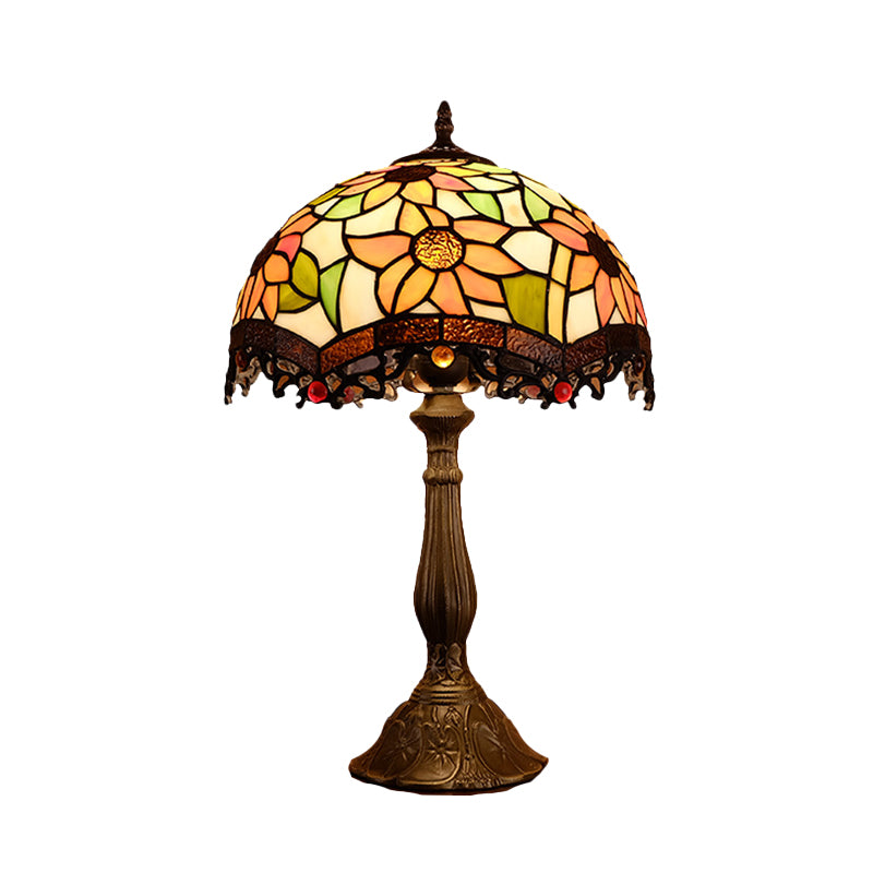 1-Light Scalloped Night Lamp Baroque Bronze Stained Art Glass Floral Patterned Nightstand Light for Bedroom Clearhalo 'Lamps' 'Table Lamps' Lighting' 894317