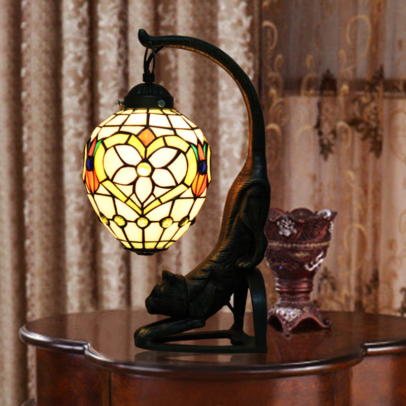 Droplet Desk Lamp Tiffany Style Hand Cut Glass 1 Light Bronze Finish Cat Nightstand Light with Flower Pattern Bronze Clearhalo 'Art deco wall lights' 'Cast Iron' 'Glass' 'Industrial' 'Middle century wall lights' 'Modern' 'Night Lights' 'Tiffany wall lights' 'Tiffany' 'Traditional wall lights' 'Wall Lights' Lighting' 894687