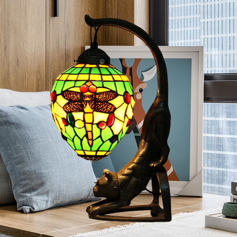Cut Glass Dragonfly Desk Lighting Baroque Style 1 Light Red/Green Cat Table Light for Bedroom Green Clearhalo 'Art deco wall lights' 'Cast Iron' 'Glass' 'Industrial' 'Middle century wall lights' 'Modern' 'Night Lights' 'Tiffany wall lights' 'Tiffany' 'Traditional wall lights' 'Wall Lights' Lighting' 894695