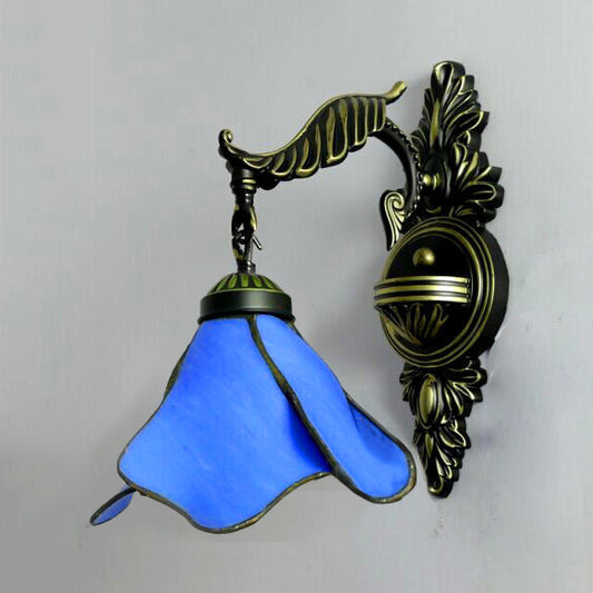 Clear/Pink/Light Blue/Dark Blue/Beige Petal Shade Wall Sconce Light Tiffany Style 1 Light Stained Glass Wall Lighting in Aged Brass Clearhalo 'Industrial' 'Middle century wall lights' 'Tiffany wall lights' 'Tiffany' 'Wall Lamps & Sconces' 'Wall Lights' Lighting' 89856