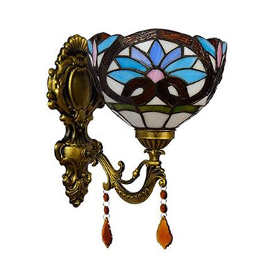 Victorian Bowl Wall Sconce Lighting Stained Glass 1 Light Wall Mount Light in Brass Clearhalo 'Industrial' 'Middle century wall lights' 'Tiffany wall lights' 'Tiffany' 'Wall Lamps & Sconces' 'Wall Lights' Lighting' 90994
