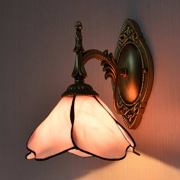 Pink Flower Wall Sconce Lamp Country Stained Glass 1 Light Wall Lamp for Bedroom Pink Clearhalo 'Industrial' 'Middle century wall lights' 'Tiffany wall lights' 'Tiffany' 'Wall Lamps & Sconces' 'Wall Lights' Lighting' 91573