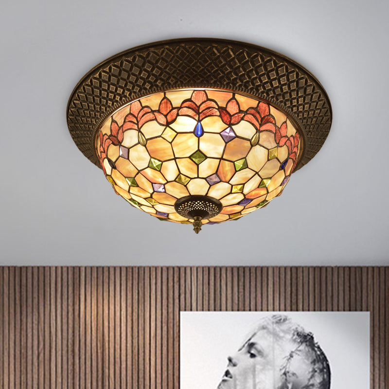 Bronze Cap Shape Flush Light Tiffany LED Shell Flush Mount Ceiling Fixture with Trellis Pattern Clearhalo 'Ceiling Lights' 'Close To Ceiling Lights' 'Close to ceiling' 'Flush mount' Lighting' 916405