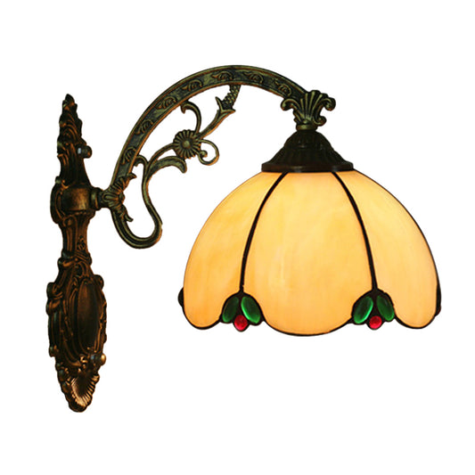 Baroque Scalloped Wall Light Kit 1-Light Beige Glass Sconce Lighting Fixture for Bedroom Clearhalo 'Art deco wall lights' 'Cast Iron' 'Glass' 'Industrial' 'Middle century wall lights' 'Modern' 'Tiffany wall lights' 'Tiffany' 'Traditional wall lights' 'Wall Lamps & Sconces' 'Wall Lights' Lighting' 916573