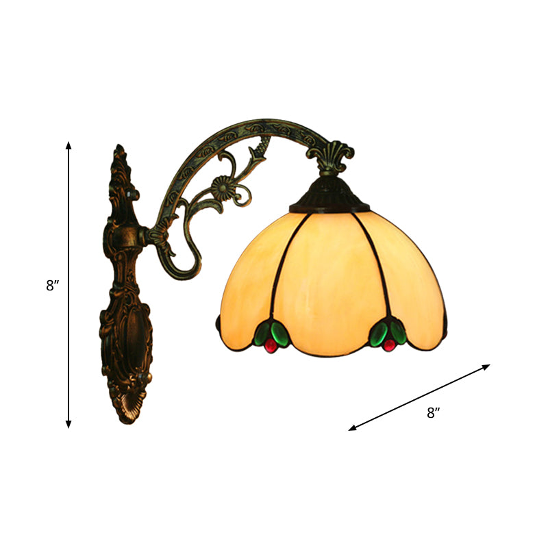 Baroque Scalloped Wall Light Kit 1-Light Beige Glass Sconce Lighting Fixture for Bedroom Clearhalo 'Art deco wall lights' 'Cast Iron' 'Glass' 'Industrial' 'Middle century wall lights' 'Modern' 'Tiffany wall lights' 'Tiffany' 'Traditional wall lights' 'Wall Lamps & Sconces' 'Wall Lights' Lighting' 916574