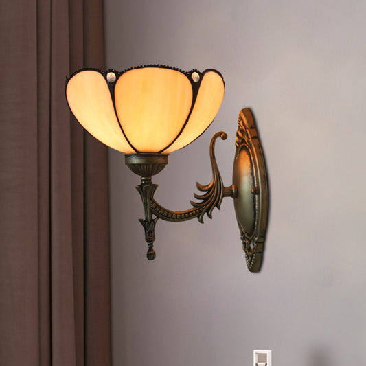 Flower/Bowl Wall Mount Light Fixture Tiffany Beige/Yellow Glass 1-Bulb Bronze Finish Wall Sconce Light Yellow Clearhalo 'Art deco wall lights' 'Cast Iron' 'Glass' 'Industrial' 'Middle century wall lights' 'Modern' 'Tiffany wall lights' 'Tiffany' 'Traditional wall lights' 'Wall Lamps & Sconces' 'Wall Lights' Lighting' 916655