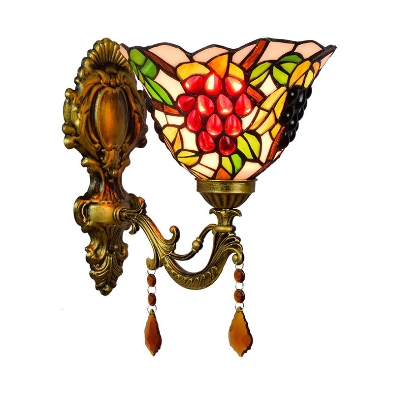 Single-Bulb Wall Sconce Tiffany Flared Stained Glass Wall Mount Light with Grapes Pattern in Brass Clearhalo 'Art deco wall lights' 'Cast Iron' 'Glass' 'Industrial' 'Middle century wall lights' 'Modern' 'Tiffany wall lights' 'Tiffany' 'Traditional wall lights' 'Wall Lamps & Sconces' 'Wall Lights' Lighting' 916735