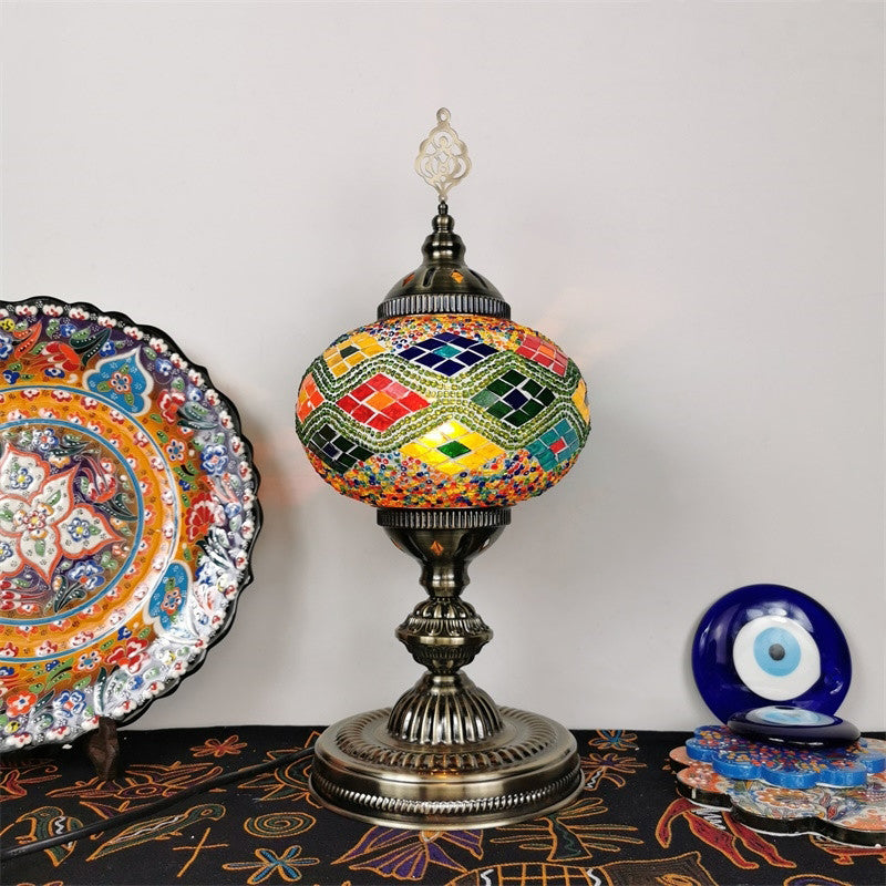 Art Deco Incense Burner Desk Light 1-Bulb Handcrafted Stained Glass Table Lamp in White/Beige/Yellow Green Clearhalo 'Lamps' 'Table Lamps' Lighting' 920747