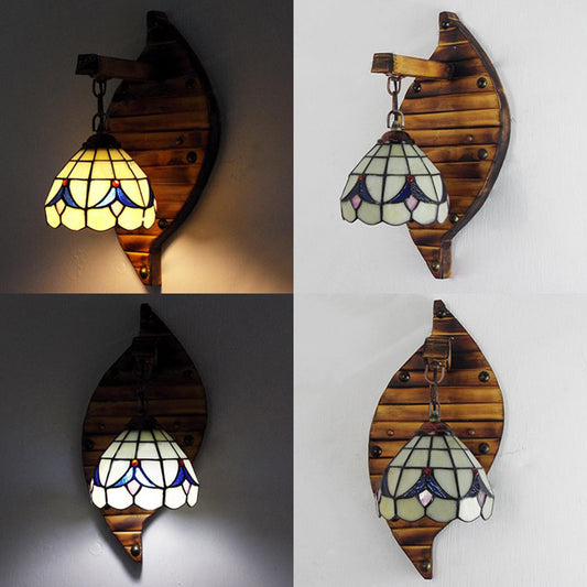 Beige Dome Shade Wall Sconce Vintage Stained Glass 1 Head Wall Sconce Lighting for Corridor Clearhalo 'Industrial' 'Middle century wall lights' 'Tiffany wall lights' 'Tiffany' 'Wall Lamps & Sconces' 'Wall Lights' Lighting' 92334