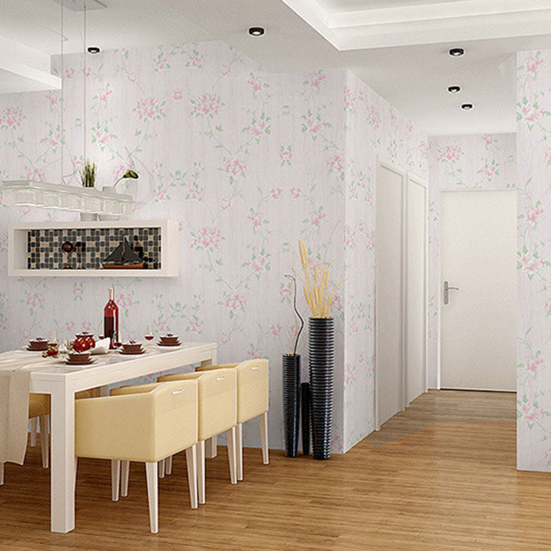 Non-Pasted Wallpaper Roll with Natural Color Garden and Flower Design, 33-foot x 20.5-inch Clearhalo 'Country wall decor' 'Rustic' 'Wallpaper' Wall Decor' 926789