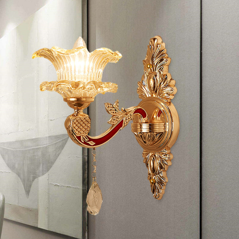 1 Bulb Flower/Sector Wall Mounted Lamp Traditional Clear Ribbed Glass Sconce Light with Gold Carved Arm Gold Flower Clearhalo 'Wall Lamps & Sconces' 'Wall Lights' Lighting' 966037