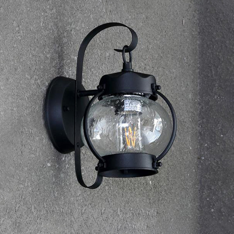 Cylinder/Lantern Seeded Glass Wall Hanging Light Traditional Single Bulb Outdoor Sconce Lamp in Clear Clearhalo 'Art deco wall lights' 'Cast Iron' 'Glass' 'Industrial wall lights' 'Industrial' 'Middle century wall lights' 'Modern' 'Rustic wall lights' 'Tiffany' 'Traditional wall lights' 'Wall Lamps & Sconces' 'Wall Lights' Lighting' 969004