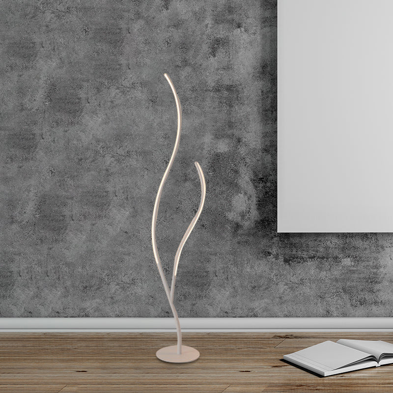 Metallic Branch-Like Floor Reading Light Simplicity Black/White LED Standing Lamp for Study Room Clearhalo 'Floor Lamps' 'Lamps' Lighting' 979772