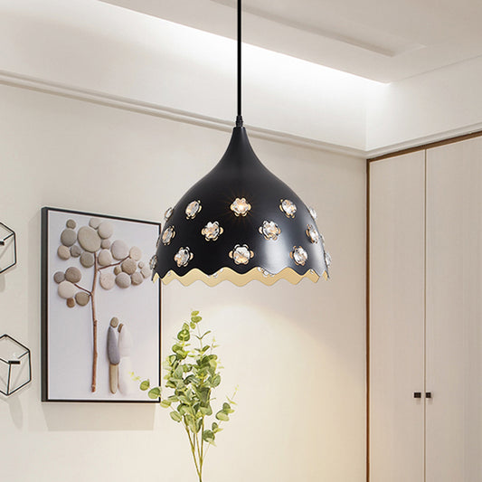 1 Bulb Dining Room Down Lighting Modern Black Finish Hanging Ceiling Lamp with Onion Metal Shade Clearhalo 'Ceiling Lights' 'Modern Pendants' 'Modern' 'Pendant Lights' 'Pendants' Lighting' 982737