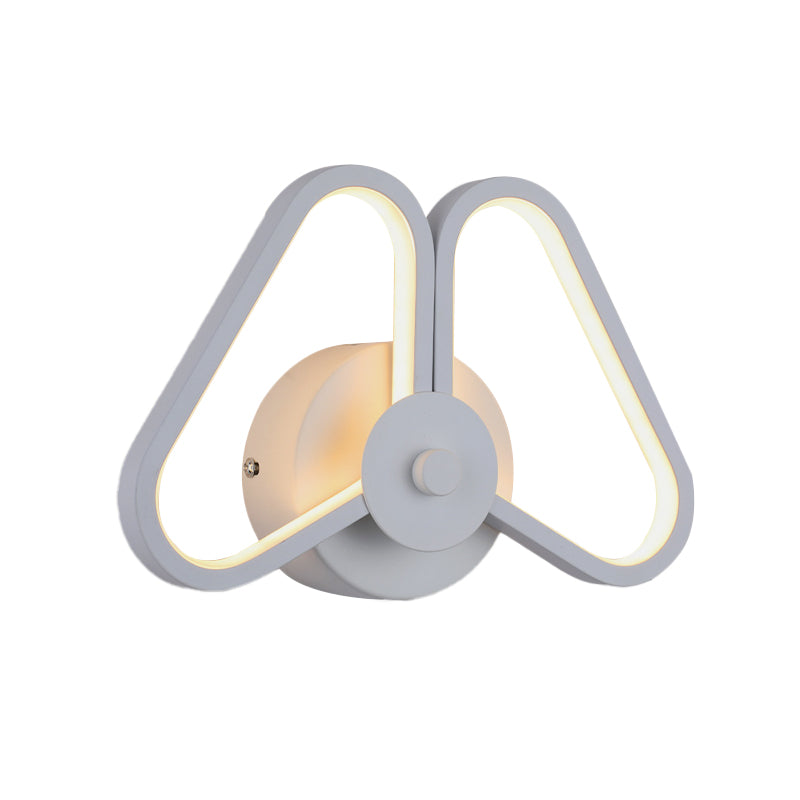 Metal Double Triangles Scone Light Simplicity White/Black LED Wall Lighting Idea in White/Warm Light Clearhalo 'Cast Iron' 'Glass' 'Industrial' 'Modern wall lights' 'Modern' 'Tiffany' 'Traditional wall lights' 'Wall Lamps & Sconces' 'Wall Lights' Lighting' 983223