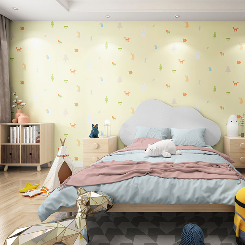 Contemporary Animal Wallpaper Roll for Children's Bedroom with Cartoon