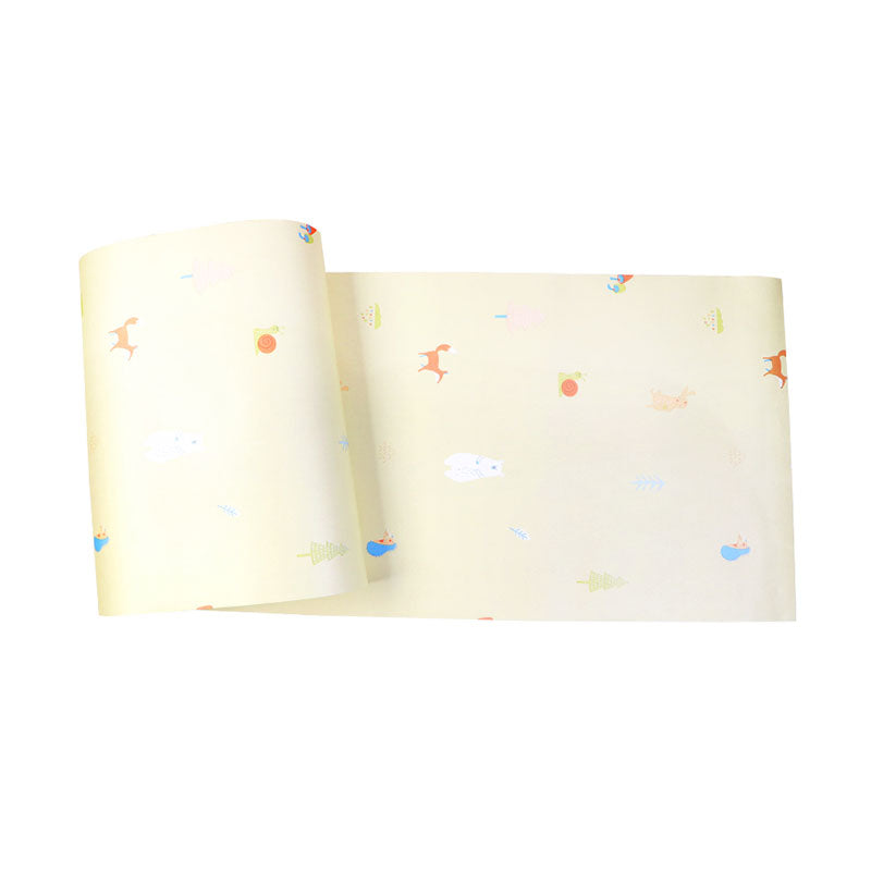 Contemporary Animal Wallpaper Roll for Children's Bedroom with Cartoon Animal Design in Pastel Color Clearhalo 'Wall Decor' 'Wallpaper' 984685