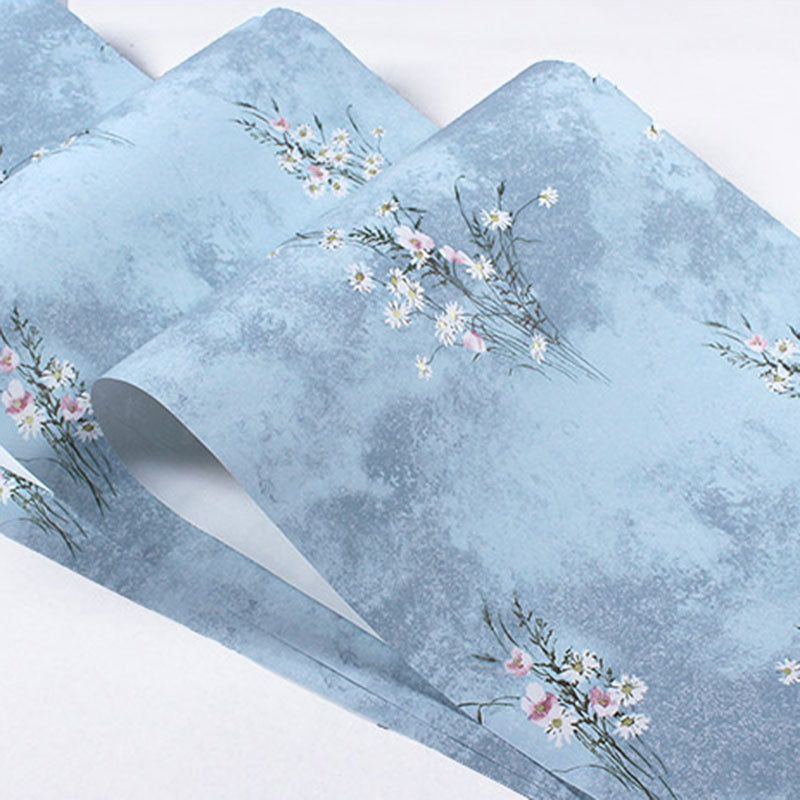 Decorative Cluster Blossoms Wallpaper Non-Woven Fabric Wall Covering for Living Room in Pastel Blue Clearhalo 'Country wall decor' 'Rustic' 'Wallpaper' Wall Decor' 991871