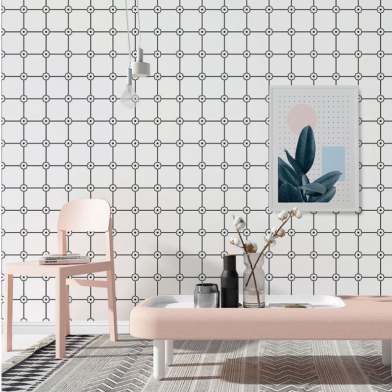 Contemporary Color Block Wall Art in Black and White Coffee Shop Wallpaper, 20.5 in x 33 ft Black-White Square Plate Clearhalo 'Modern wall decor' 'Modern' 'Wallpaper' Wall Decor' 992381